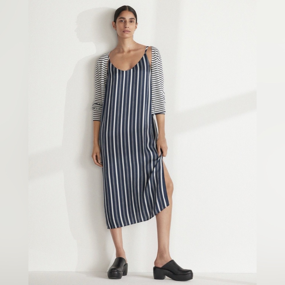 Everlane Hammered Satin Midi Dress Navy White Stripe Size 2